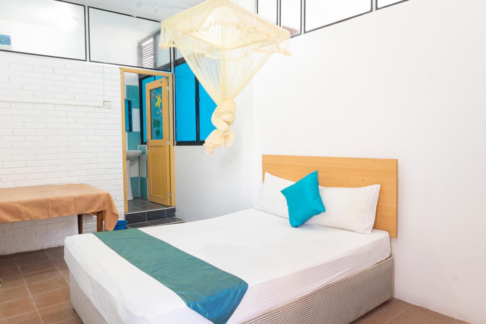 Blumarine Guest House Negombo Exterior foto